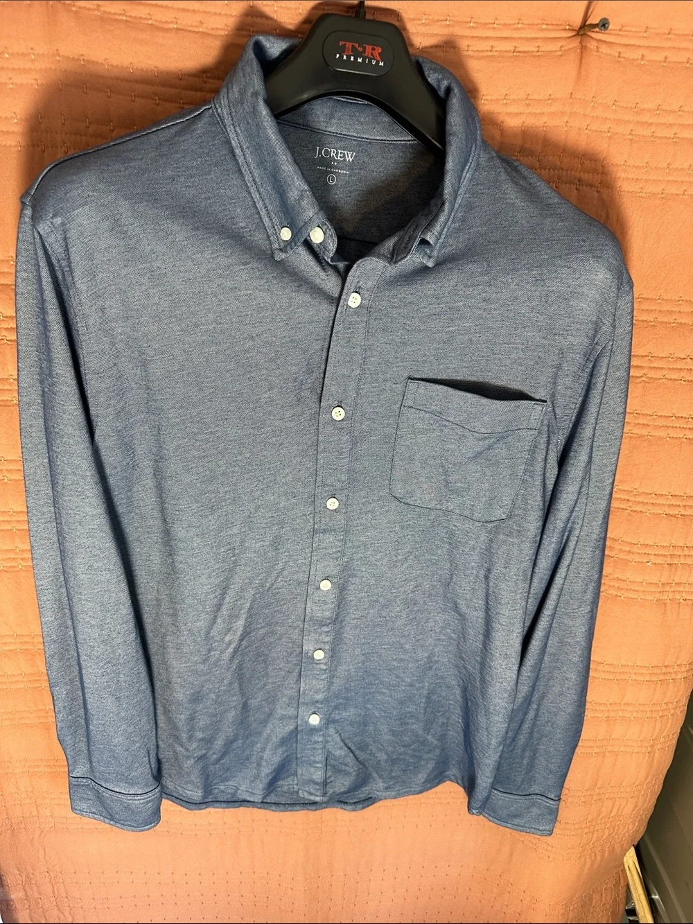 J. Crew Men's Heathered Blue Button-Down Pocket Shirt